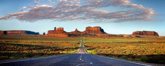 Gumps Road | Long American Road | Monument Valley  Utah